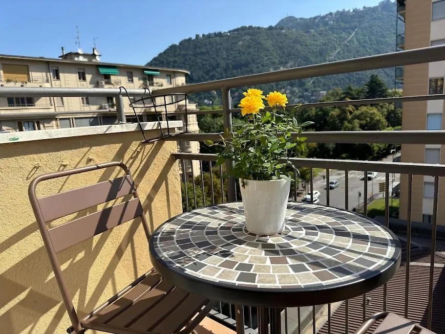 Rosselli Apartment, Lake Como