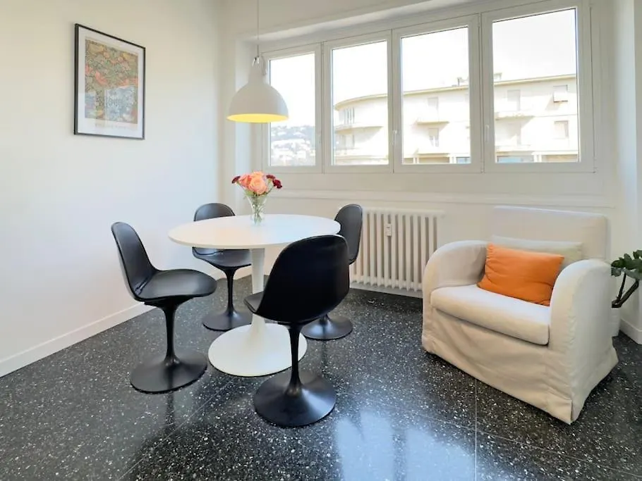Rosselli Apartment, Lake Como Daire